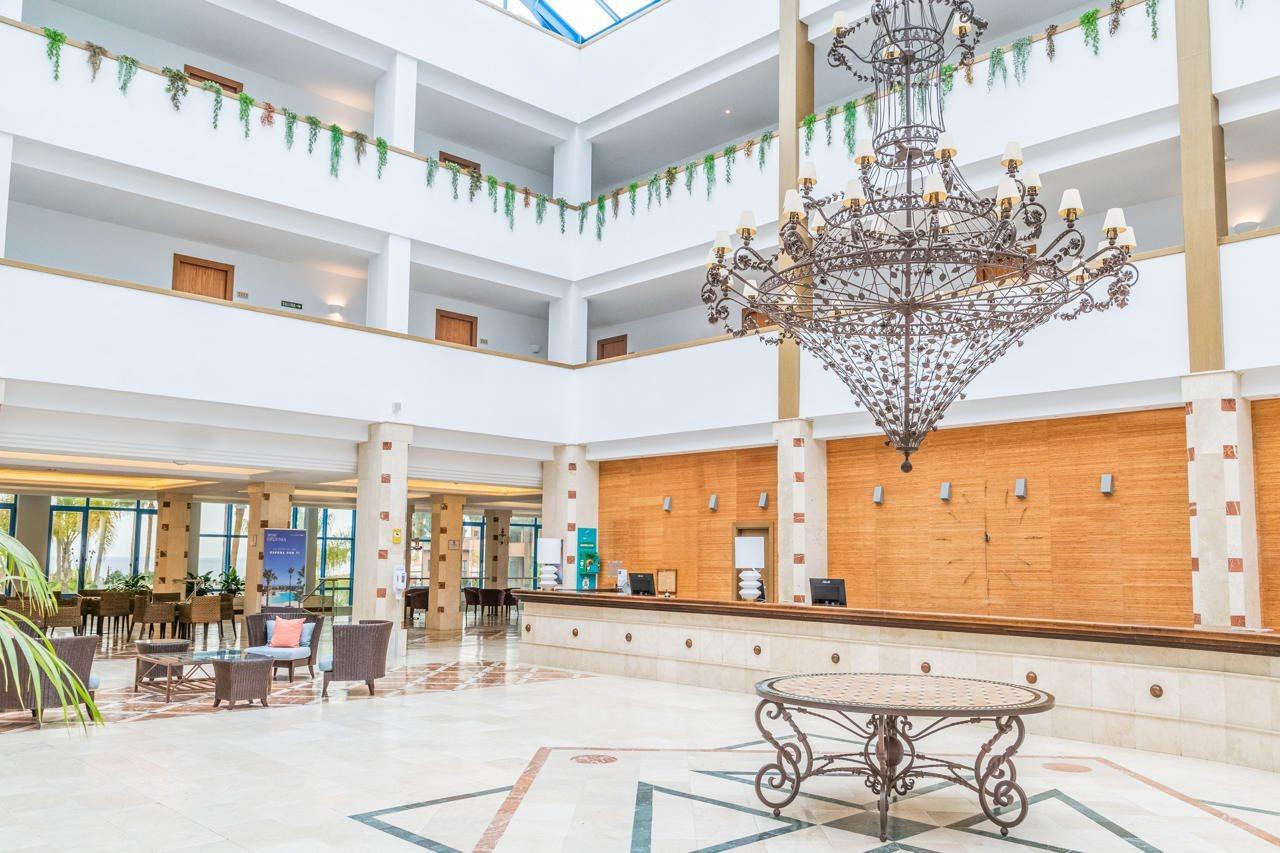 Hotel Oh Nice Caledonia Estepona Ngoại thất bức ảnh