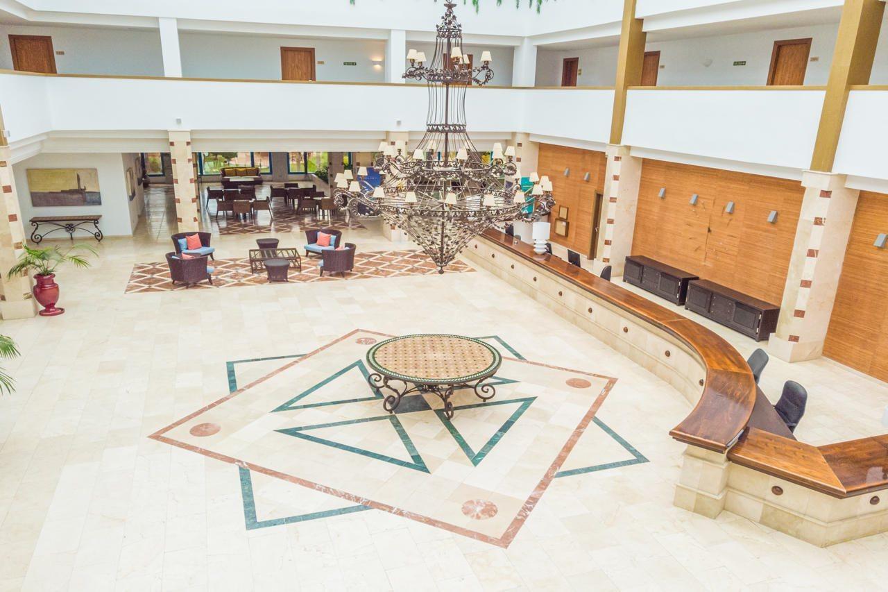 Hotel Oh Nice Caledonia Estepona Ngoại thất bức ảnh