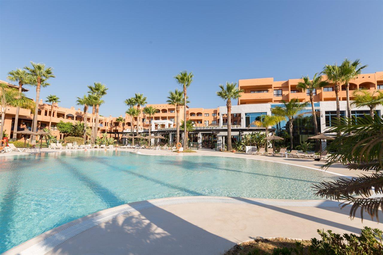 Hotel Oh Nice Caledonia Estepona Ngoại thất bức ảnh