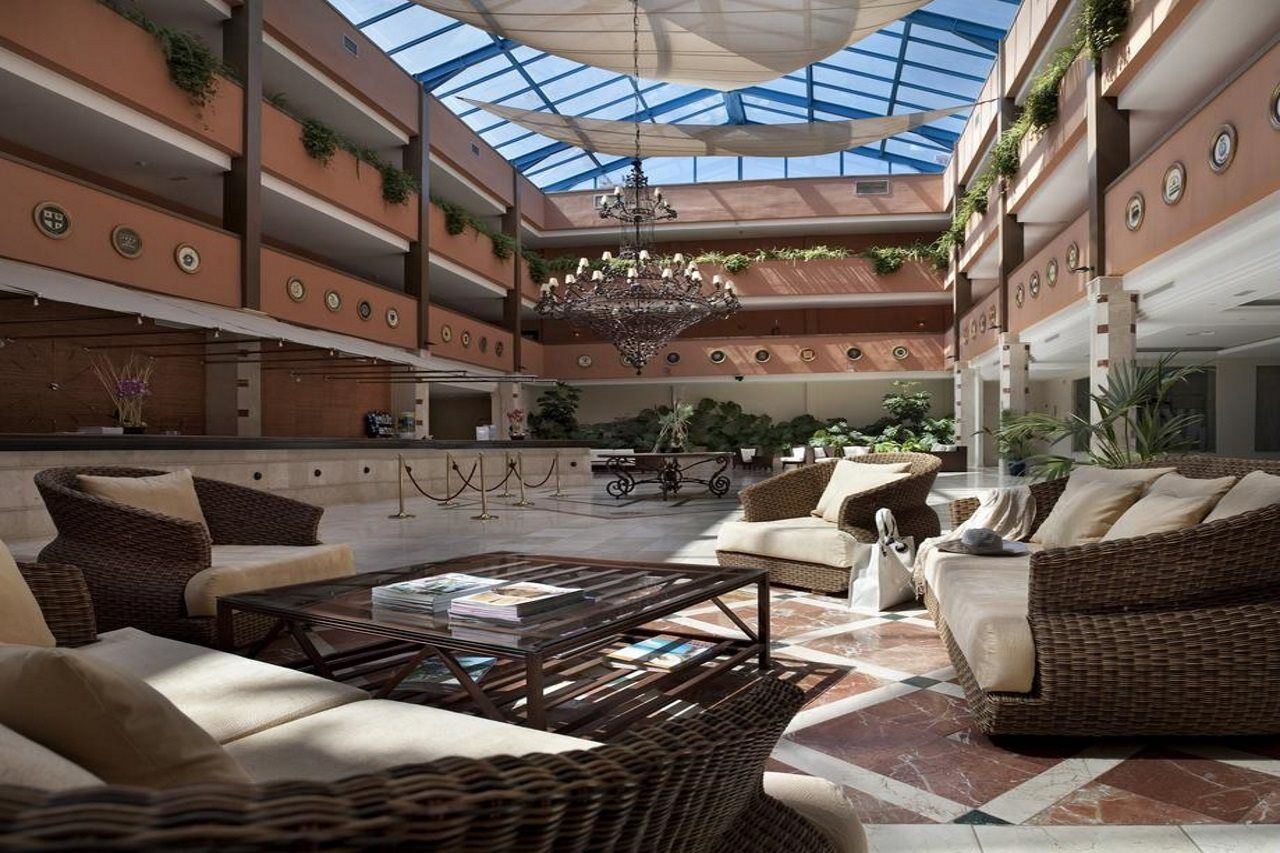 Hotel Oh Nice Caledonia Estepona Ngoại thất bức ảnh