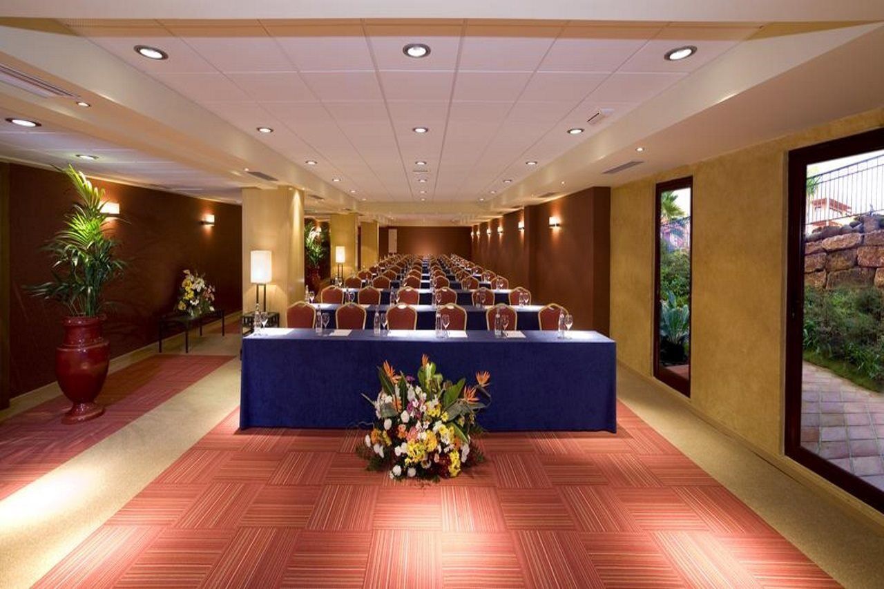Hotel Oh Nice Caledonia Estepona Ngoại thất bức ảnh